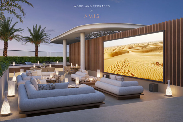 Cinéma extérieur sur le rooftop de Woodland Terraces à Meydan