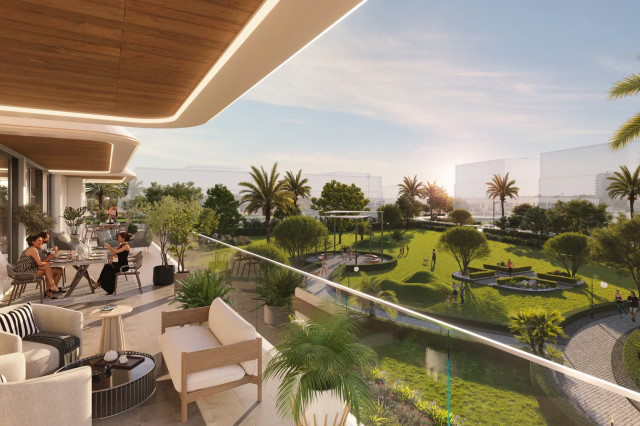 Terrasse aménagée de Woodland Crest avec vue sur les jardins